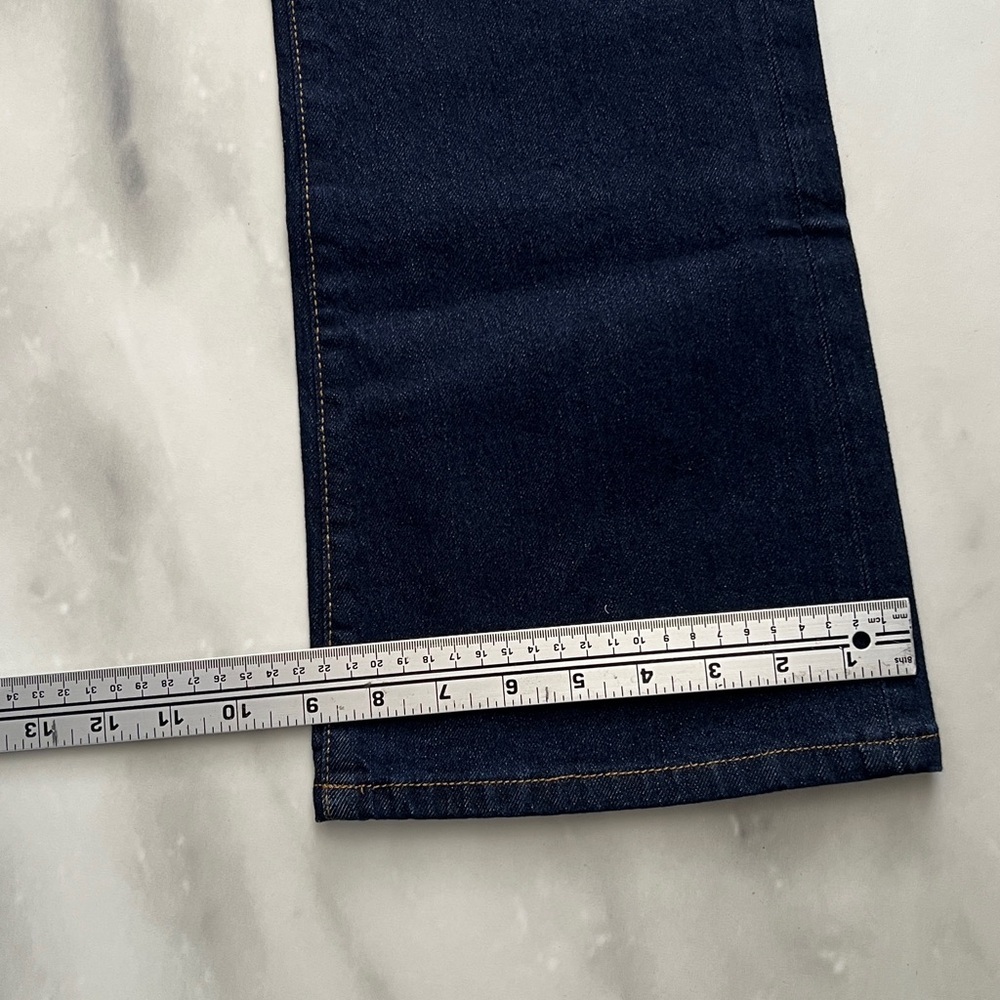 NWT Johnny Was Women's Marseille Baby Boot Jeans Size 31 “ waist and 27” length - Picture 12 of 12